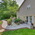 The Haven At Welsh Mountain Suites - Apt With Patio!