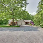 The Haven At Welsh Mountain Suites - Apt With Patio!